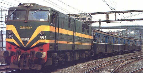 Un peu plus sur les séries de locomotives 319.