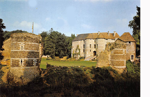 LES REMPARTS D'HARCOURT (Eure)