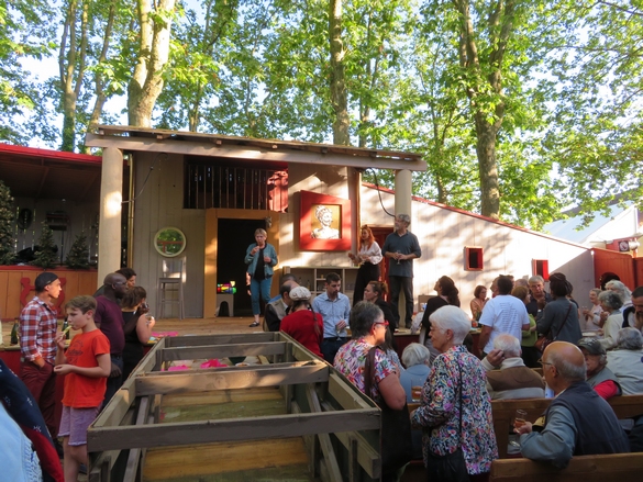 Le spectacle estival de la Compagnie des Gens "La nuit des rois",  a été présenté aux adhérents de l'association