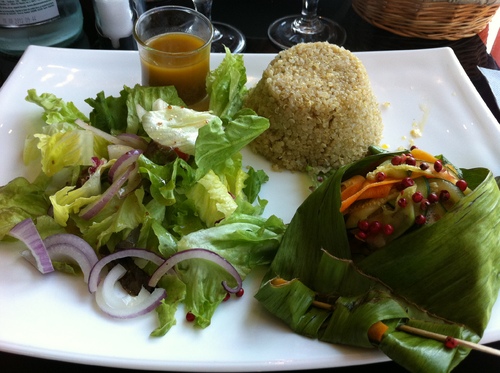 Papillotes de poisson en feuille de bananier  et sa quinoa*