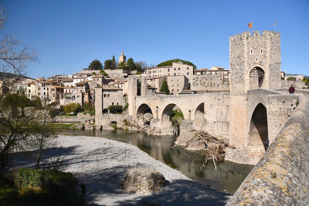 Besalú : un des plus beaux témoignages médiévaux