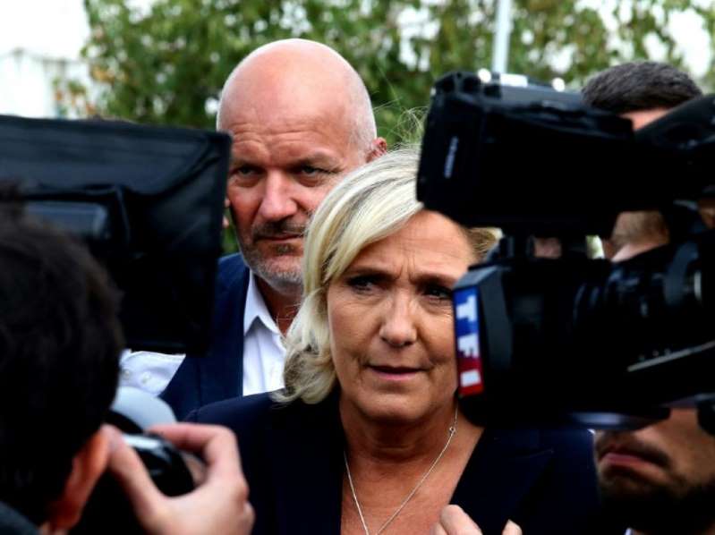 Finances du RN: "nous risquons la mort" selon Marine Le Pen