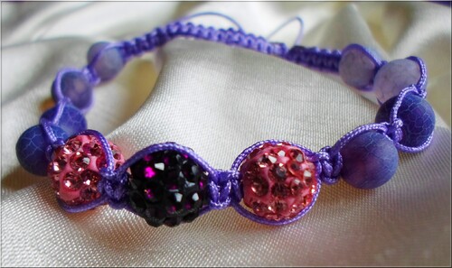 Bracelet shamballa violet et  perles agathe efflorescence violet
