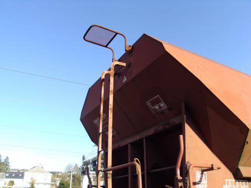 Wagon trémie à essieux de l'Infra