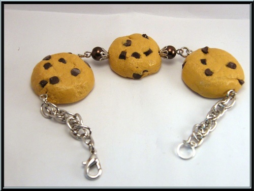 Bracelet cookies pépites de chocolat en pâte fimo.