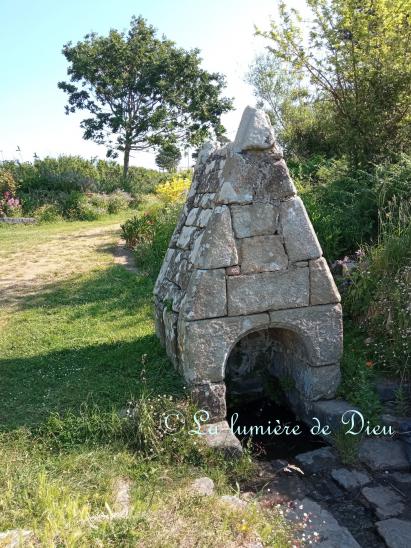 Plouharnel, la chapelle Notre-Dame des Fleurs