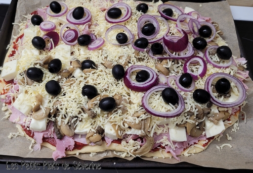Pizza jambon mozza champi oignon "Italie"