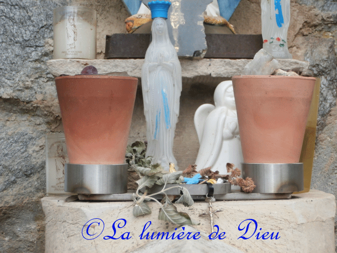 Pignans : Fontaine Sainte (Notre-Dame des Anges)
