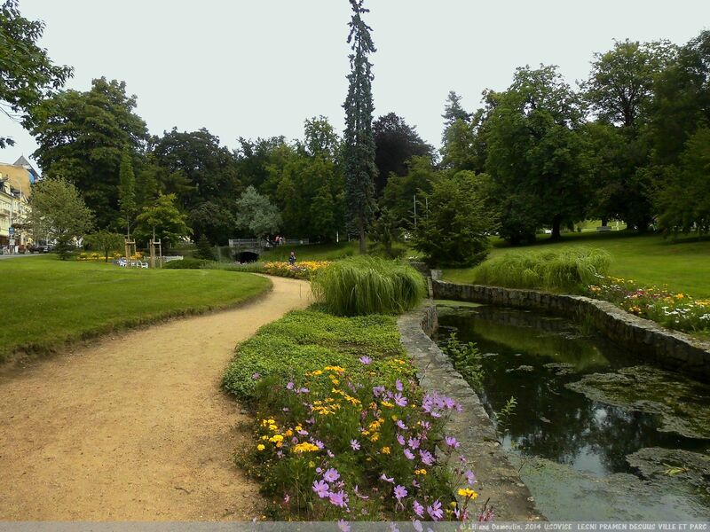 MARIENBAD - SES FACADES SUPERBES ET SON PARC SKALNIK