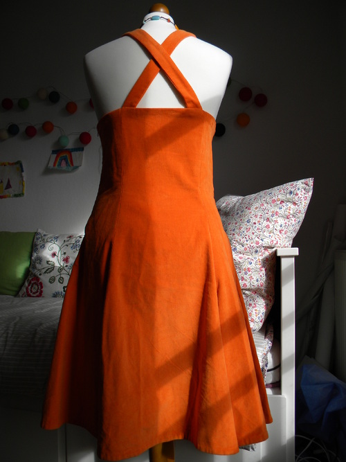 jupe taille haute orange dos