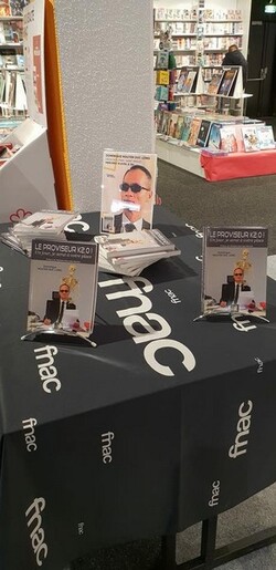 Dédicace à la FNAC de Saint-Brieuc