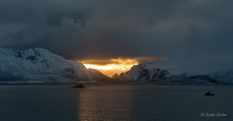 Toujours de Fuglefjorden à Magdalenafjorden