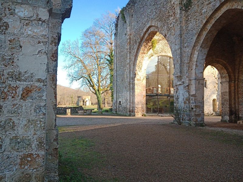 Abbaye des Vaux de Cernay.