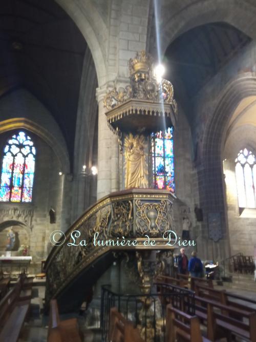 Josselin, la basilique Notre-Dame du Roncier