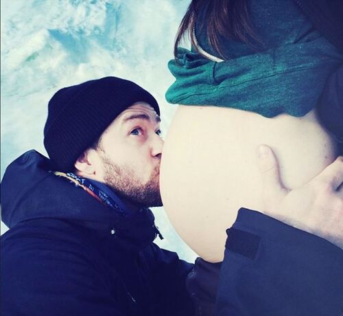 Justin Timberlake impatient d'être papa : Il dévoile le ventre rond de Jessica Biel enceinte sur Instagram