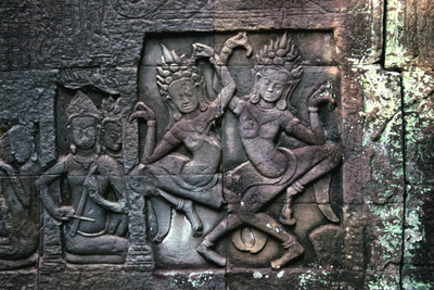 Blog de images-du-pays-des-ours :Images du Pays des Ours (et d'ailleurs ...), Apsaras - Temple du Bayon - Cité Royale d'Angkor Thom - Cambodge