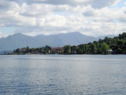 Vues du Lac majeur (Italie)