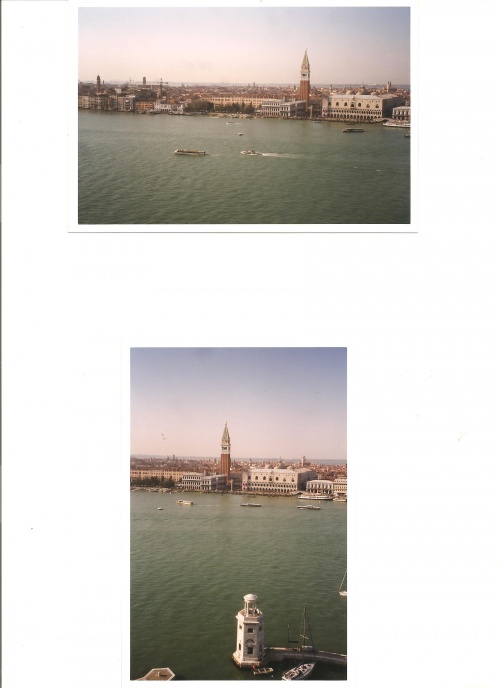   LES  GONDOLES  A  VENISE