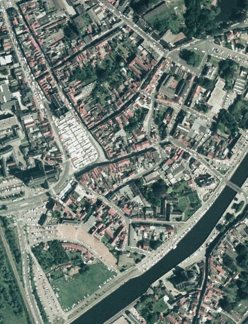 Audenarde - centre-ville en 1980 (geopunt.be)