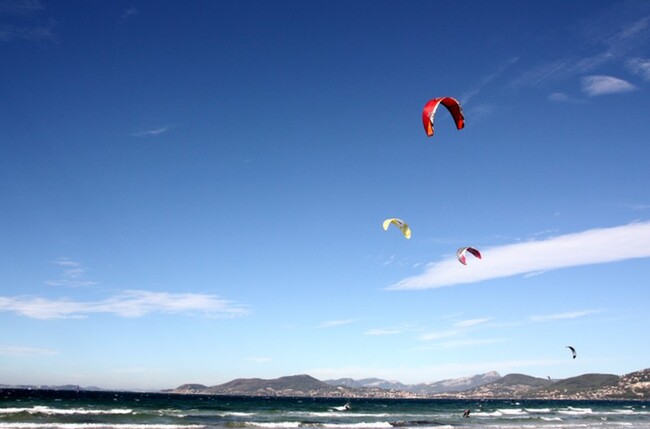 Kitesurf à le presqu'île de Giens