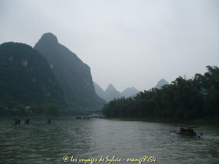 CHINE GUILIN PROMENADE EN BATEAU