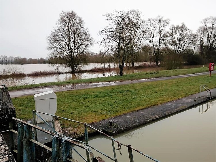 Inondation à Givry