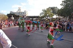 Magic Kingdom (Florida) - Mickey's Once Upon A Christmastime Parade