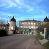 Le château de Forest à Lay