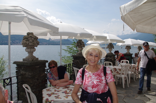 Jacqueline et les lacs Italiens 2015