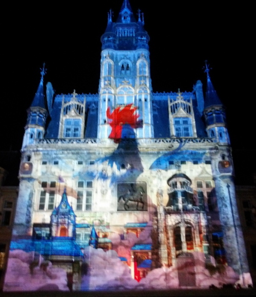 Spectacle son et lumière sur l'Hôtel de Ville de Compiègne