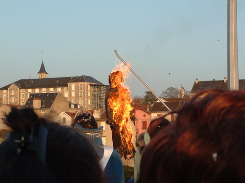 Ce dimanche 3 mars 2013 , une belle journée Carnavalesque dans les rue de Limoges