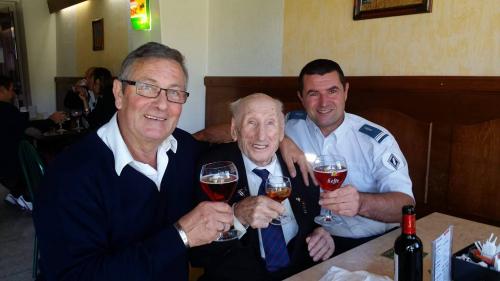 * Grand âge - « Monsieur Sourire »  Marcel Barbary fête ses 107 ans