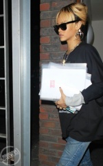 PHOTOS DE RIHANNA A LONDRES !