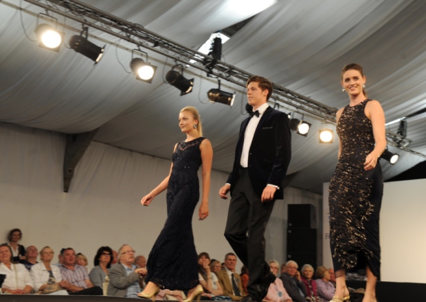 14/7/15  Fashions by Phase Eight  on the catwalk in one of fashions shows at  the Great Yorkshire Show in Harrogate..(GL gystues17).