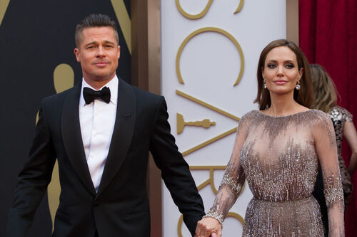 Angelina Jolie et Brad Pitt : Pause câlins sur le tournage de Vue sur mer