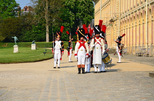 Le château de Fontainebleau et la garde Napoléon