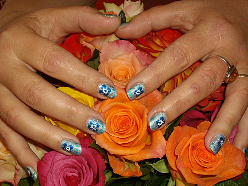 fleurs-nail-bleu-bagues-spectacle-ange-195.JPG