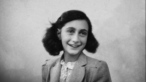 Qui était Anne Frank ? | Anne Frank House