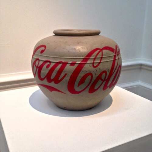 Ai weiwei - Coca-cola vase 