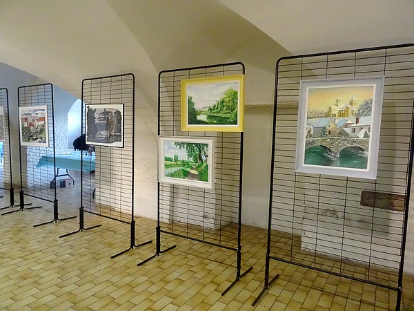 Une superbe exposition d'oeuvres d'artistes Châtillonnais sur le thème du festival "Au fil de l'onde, entrez en Seine"...