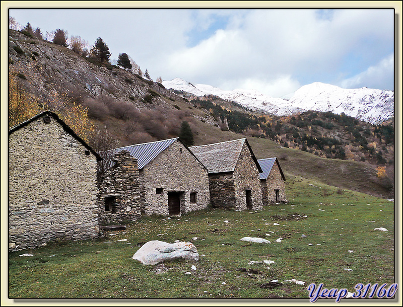 Vue côté sud à partir de l'estive de Bonabé (Alt Aneu) - Pallars Sobirà - Catalogne - Espagne