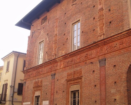 Pavie et sa grande Chartreuse (Italie)