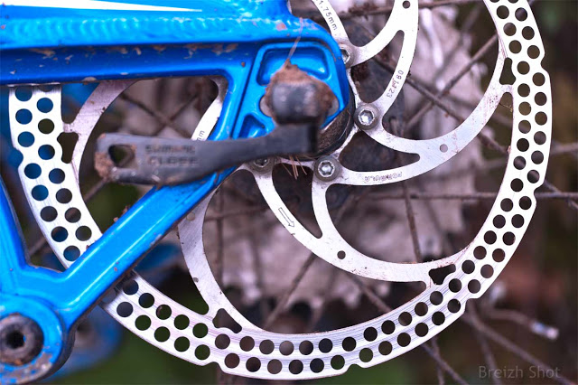 VTT Roches-du-Diable - Détail : Le frein à disque VTT Roches-du-Diable - Détail : Le frein à disque