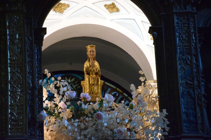 J46 - Itziar - Eglise Nuestra Señora de Itziar - La Vierge noire