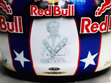 Ricciardo’s Evel Knievel-themed helmet for Austin