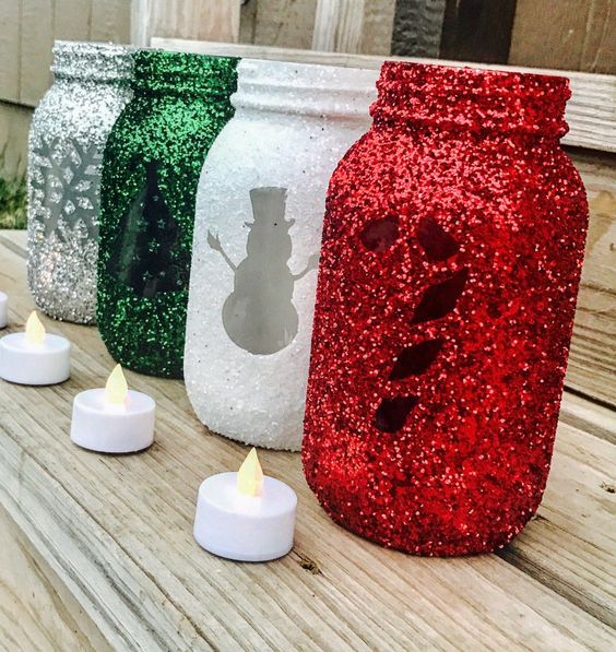Holiday Mason Jars set of 4 - Christmas decorations: 