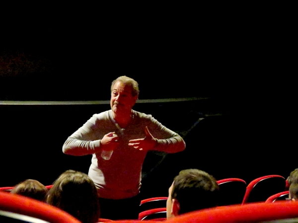 "Le Horla" de Guy de Maupassant, présenté par le théâtre de l'Accalmie, a subjugué les spectateurs au TGB