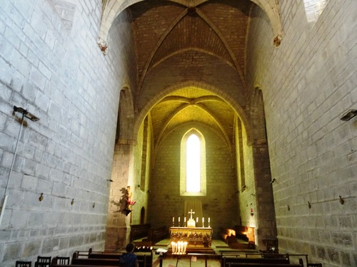 Lagrasse et son abbaye dans l'Aude (photos)