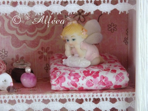 Rose... mini vitrine