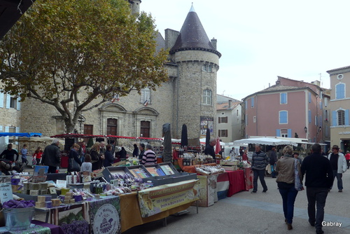 Aubenas (Ardèche) : le château ... n 1